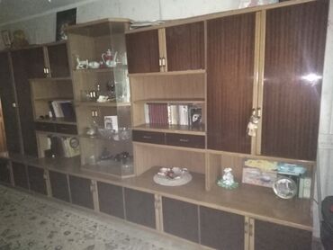 доски флипчарт с дополнительными планками: Продаю мебельную стенку из 5-ти предметов, производства-Германия, цвет