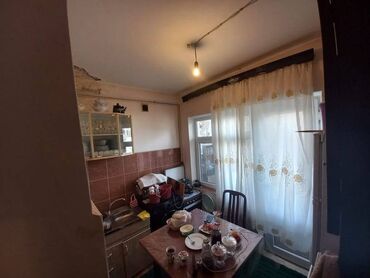 Köhnə tikili: Bakı, 2 otaqlı, Köhnə tikili, 50 kv. m -da lalafo.az — 6 Köhnə tikili: Bakı, 2 otaqlı, Köhnə tikili, 50 kv. m — 6