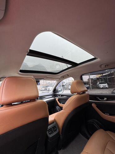 Другой электротранспорт: Электромобиль (кроссовер), белый цвет кузова. Основные особенности: - — 6