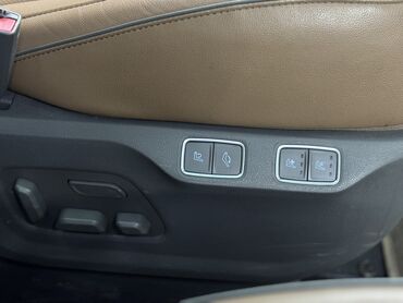 Hyundai: Hyundai Staria: 2023 г., 3.5 л, Автомат, Газ, Минивэн — 15