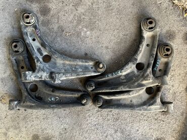 купить двигатель на нексию в бишкеке: Рычагдар комплектиси Honda 2003 г., Колдонулган, Оригинал, Жапония