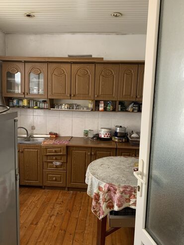 Köhnə tikili: Ucar, 3 otaqlı, Köhnə tikili, 100 kv. m -da lalafo.az — 7 Köhnə tikili: Ucar, 3 otaqlı, Köhnə tikili, 100 kv. m — 7