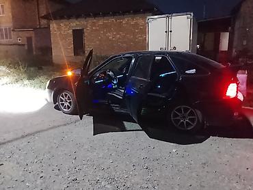 lada 2101: ВАЗ (ЛАДА) Priora: 2011 г., Механика, Хэтчбэк — 2