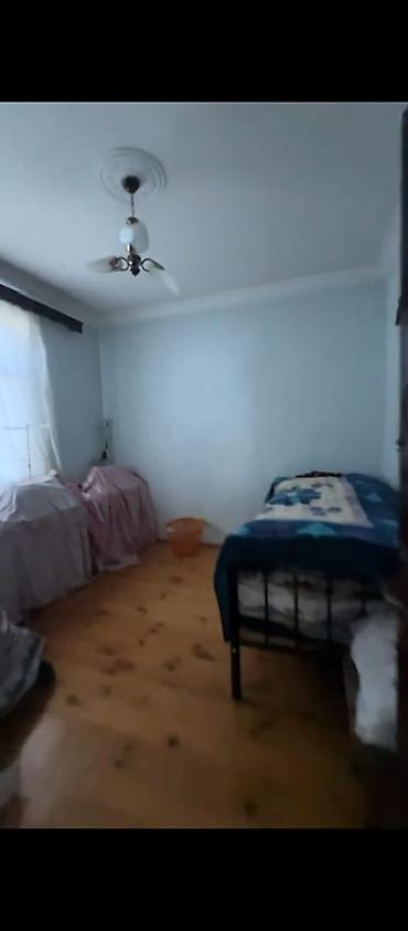 20 yanvarda evler: 3 otaqlı, 70 kv. m, Orta təmir — 7