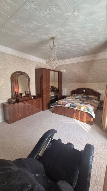 Долгосрочная аренда домов: 175 м², 6 комнат, Утепленный, Бронированные двери, Евроремонт at lalafo.kg — 19 Долгосрочная аренда домов: 175 м², 6 комнат, Утепленный, Бронированные двери, Евроремонт — 19