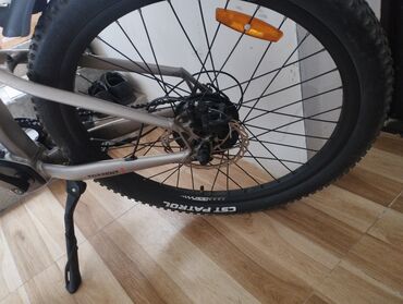 купить электропианино бу: Б/у Электровелосипед Cannondale, 28", скоростей: 32, 750 < Вт