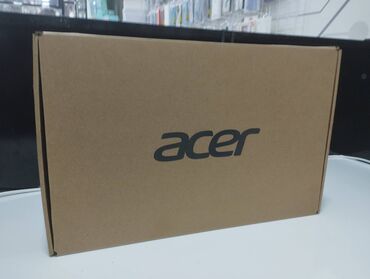 Acer: Intel Core i3, 15.6 "