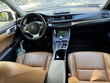 Lexus: Lexus CT: 2012 г., 1.8 л, Вариатор, Гибрид, Хэтчбэк — 11