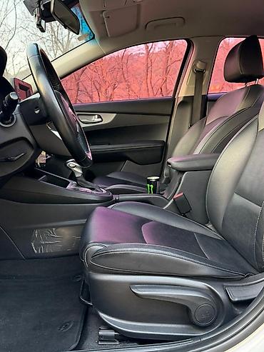 Kia: Kia Cerato: 2020 г., 1.6 л, Бензин, Седан — 12