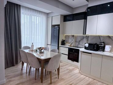 квартира за 30000 долларов: 3 комнаты, 80 м², Элитка, 3 этаж, Дизайнерский ремонт