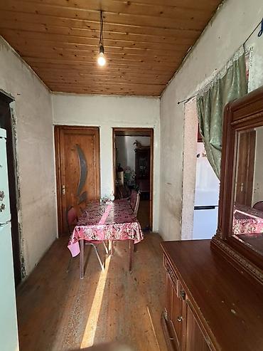 at yali: 3 otaqlı, 72 kv. m, Orta təmir — 8