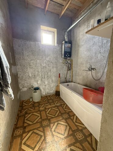 Həyət evləri və villaların satışı: 5 otaqlı, 240 kv. m, Kredit yoxdur, Təmirsiz — 8