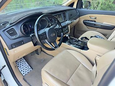 210: Kia Carnival: 2019 г., 2.2 л, Автомат, Дизель, Минивэн — 8