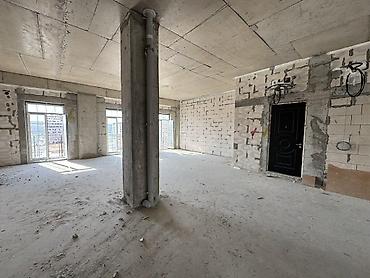 carpayilarin satisi: Ağ şəhər, 4 otaqlı, Yeni tikili, 184 kv. m — 7