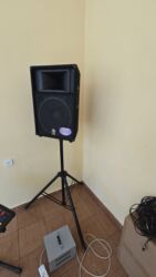 Mikrofonlar: İşlənmiş 3Q Kolonka, Növ - Akustik, rəng - Ağ