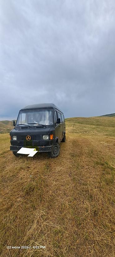 Mercedes-Benz T1: 1994 г., Кол менен иштөөчү, Дизель, Van