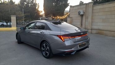 Hyundai: Hyundai Elantra: 2 l | 2021 il Sedan — 8