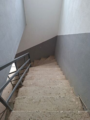 Uzunmüddətli kirayə mənzillər: 2 otaqlı mənzil – geniş və işıqlı plan Xüsusiyyətlər: - Aydın — 10