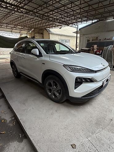 Roewe: Roewe : 2022 г., Автомат, Электромобиль, Кроссовер — 2