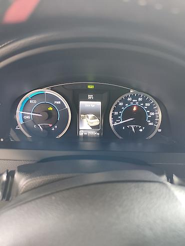xpeng g3: Toyota Camry: 2017 г., 2.5 л, Автомат, Гибрид, Седан — 5