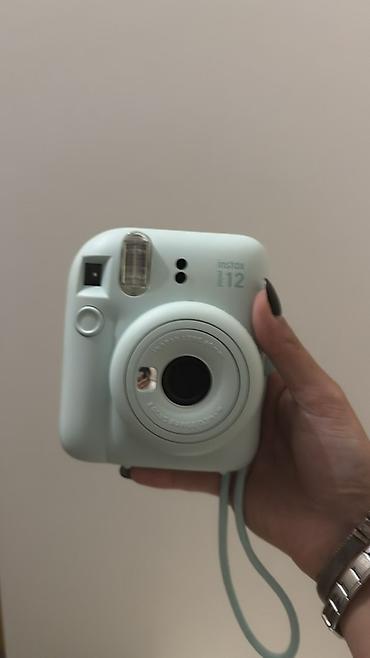 i̇nstax 12: Fujifilm Instax Mini 12 ani fotoaparat və ona uyğun aksesuar dəsti — 2