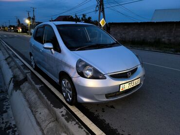 Honda: Honda Fit: 2003 г., 1.3 л, Вариатор, Бензин, Хэтчбэк