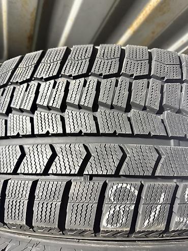 rex: Шины 255 / 55 / R 18, Зима, Б/у, Комплект, Внедорожные (АТ/МТ), Япония, DUNLOP — 1