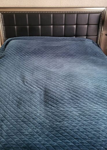 işlenmiş matras: İşlənmiş, İkinəfərlik çarpayı, Matras ilə