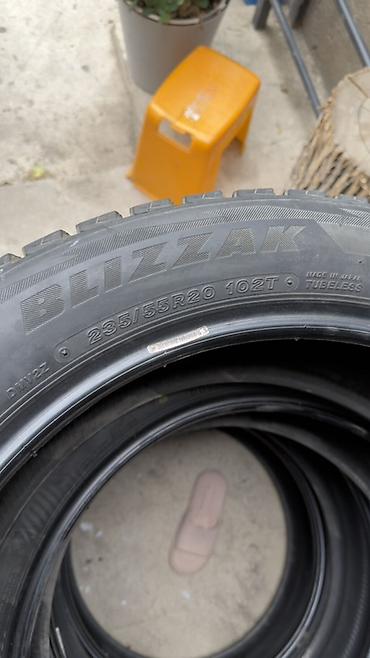 Шины 235 / 55 / R 20, Зима, Новый, Комплект, Внедорожные (АТ/МТ), Япония, Bridgestone