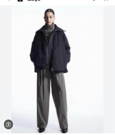 Пуховики и зимние куртки: COS бренд, размер L. Женская утеплённая куртка-оверсайз — 1