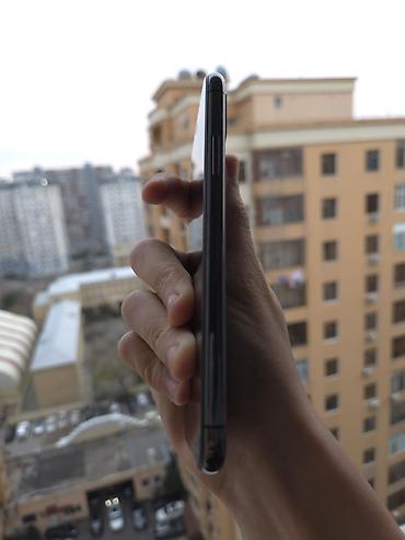 Apple iPhone: IPhone X, 64 GB, Qara, Zəmanət, Face ID, Sənədlərlə — 4