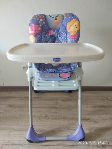 детские стол и стульчики: Стульчик для кормления Б/у