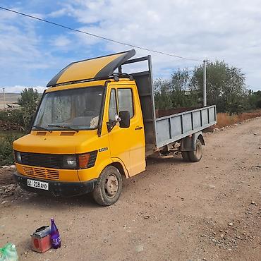 Грузовик, Mercedes-Benz, Стандарт, 3 т, Б/у