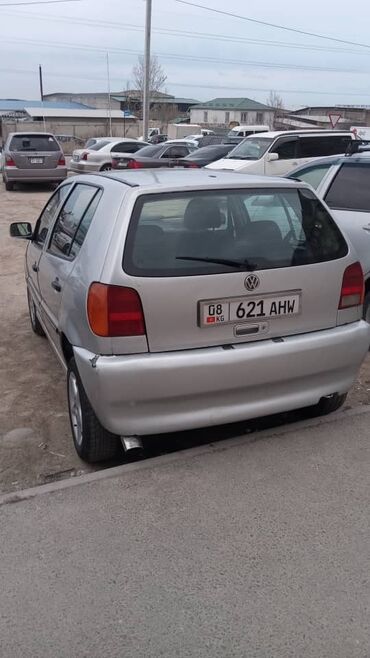 Volkswagen: Volkswagen Polo: 1999 г., 1.6 л, Автомат, Бензин, Седан