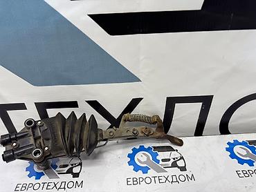 renault magnum: Кран уровня пола перед. лев. Renault Magnum Тягач DXI13 2013 — 3
