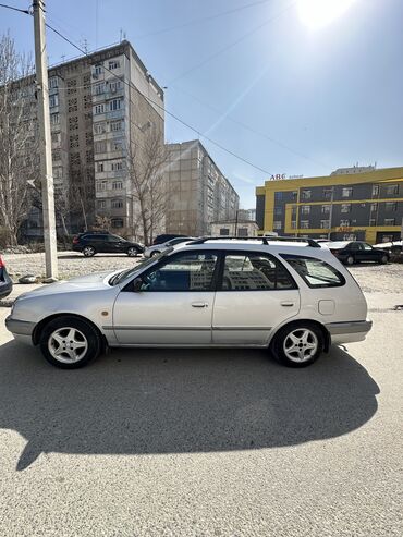 Toyota: Toyota Corolla: 1999 г., 1.6 л, Механика, Бензин, Универсал