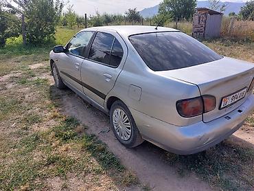 мин булак: Nissan Primera: 2000 г., 1.8 л, Кол менен иштөөчү, Бензин, Седан — 4