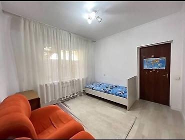 70: 3 комнаты, 70 м², 7 мкр Индивидуалка, 1 этаж, Косметический ремонт — 4