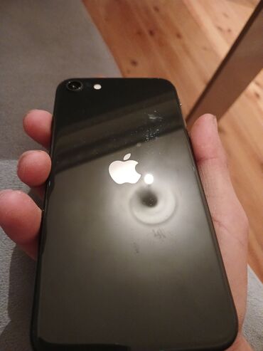 apple 14: IPhone 8, Qara