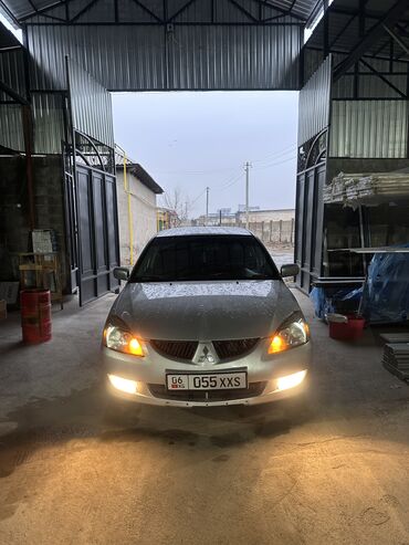 Mitsubishi: Mitsubishi Lancer: 2004 г., 1.6 л, Механика, Бензин, Седан — 11