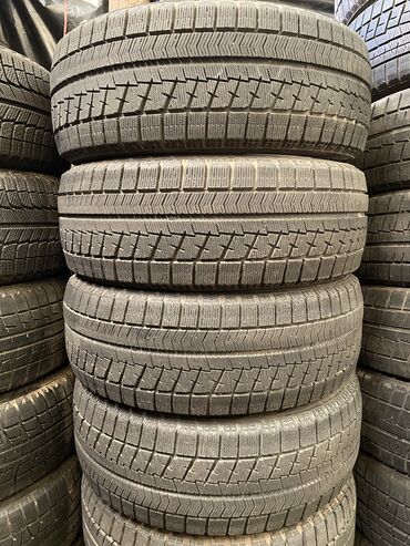 Шины: Шины 205 / 55 / R 17, Зима, Б/у, Комплект, Легковые, Япония, Bridgestone