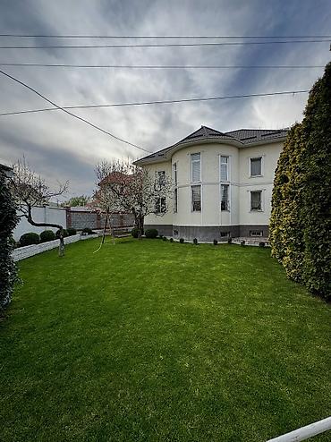 Продажа коттеджей и домов: Срочно -срочно Продаётся большой 3-х уровневый особняк с просторным — 18