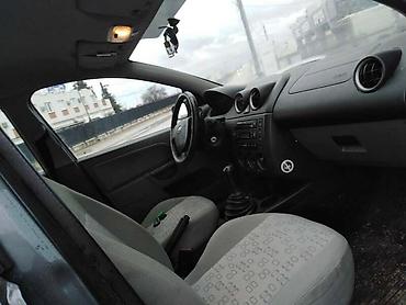 golf 1: ENTERIJER 5 VRATA ZA FORD FIESTA OD 2002. DO 2005. GOD. | Polovni — 4