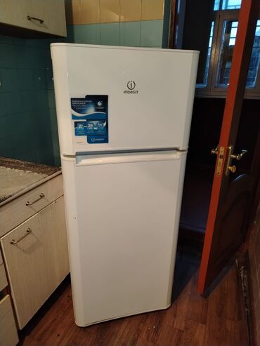 dispenser qiymetleri: Б/у 1 дверь Indesit Холодильник Продажа