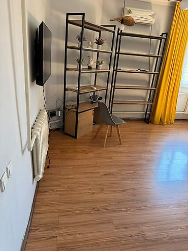 Үйлөрдү ижарага берүү: 130 м², 5 бөлмө — 2