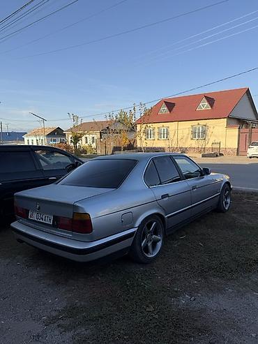 124 вампер: BMW 5 series: 1989 г., 3 л, Механика, Бензин, Седан — 2