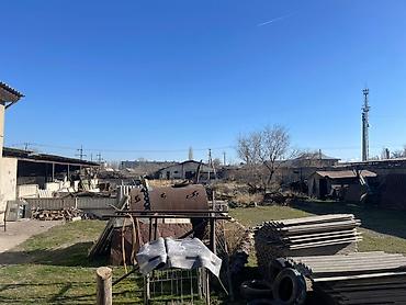 Продажа коттеджей и домов: 3 комнаты, 50 м², 35 соток, Бишкек, Собственник at lalafo.kg — 5 Продажа коттеджей и домов: 3 комнаты, 50 м², 35 соток, Бишкек, Собственник — 5