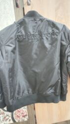 Верхняя одежда: Куртка бомбер уни (мальчик,девочка) размер 130 8-9 лет. Состояние и — 4