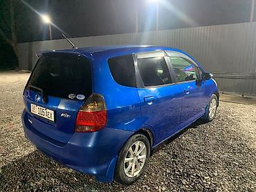 Honda: Honda Fit: 2005 г., 1.3 л, Вариатор, Бензин, Хэтчбэк — 5