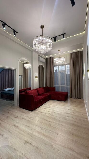 квартира на долгий срок сдаю: 3 комнаты, 78 м², 10 этаж, Дизайнерский ремонт